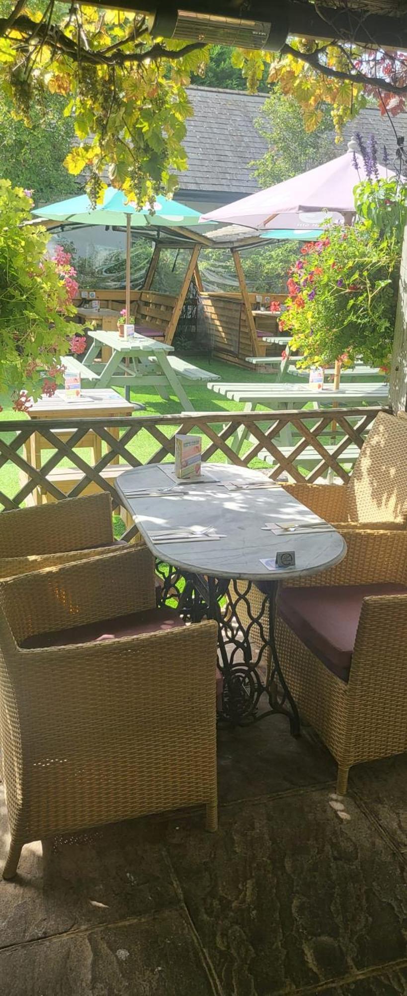 The Inn West End Woking Luaran gambar