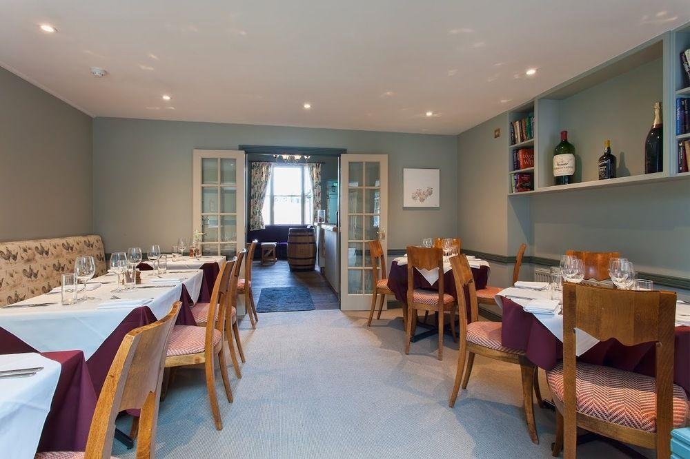 The Inn West End Woking Luaran gambar