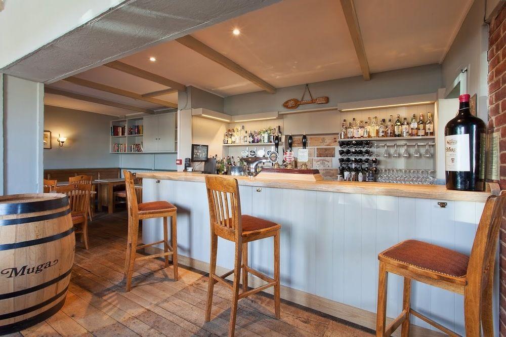 The Inn West End Woking Luaran gambar