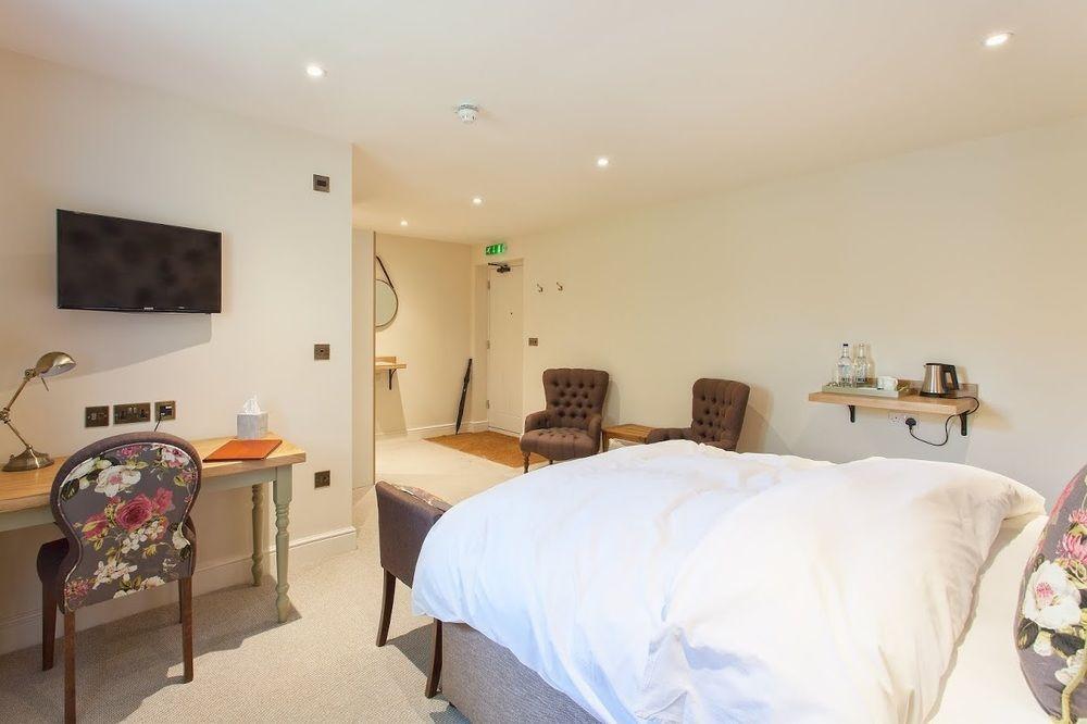 The Inn West End Woking Luaran gambar